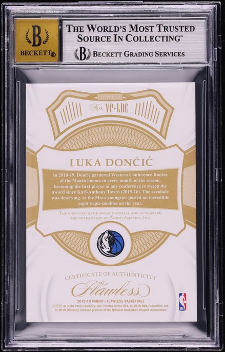 2018 Panini Flawless Vertical Green Luka Doncic ROOKIE PATCH AUTO 5/5 #VP-LDC BGS 8.5 NM-MT+