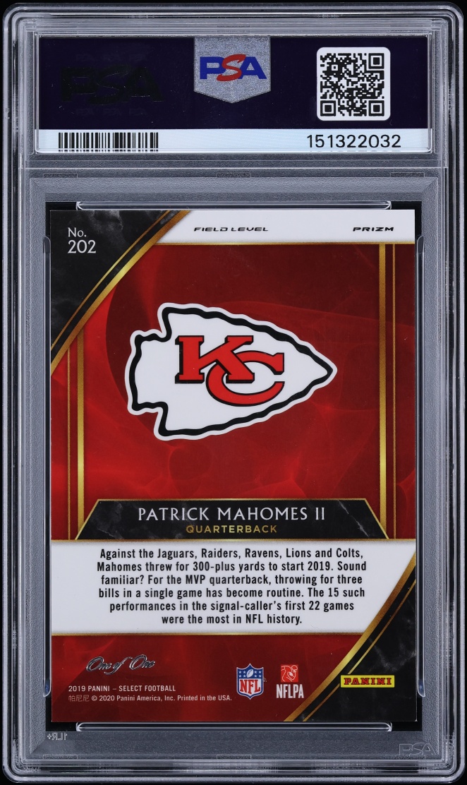 2019 Select Field Level Black Prizm Patrick Mahomes II 1/1 #202 PSA 9 MINT - Photo 2