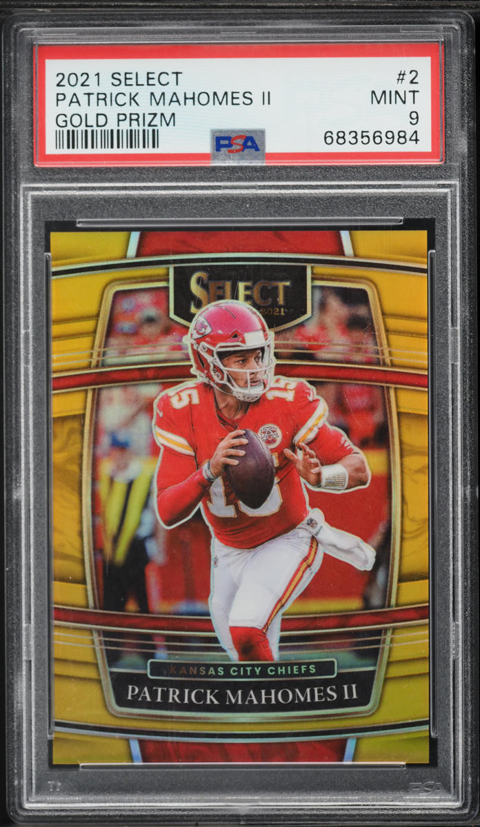 2021 Select Concourse Gold Prizm Patrick Mahomes II /10 #2 PSA 9 MINT