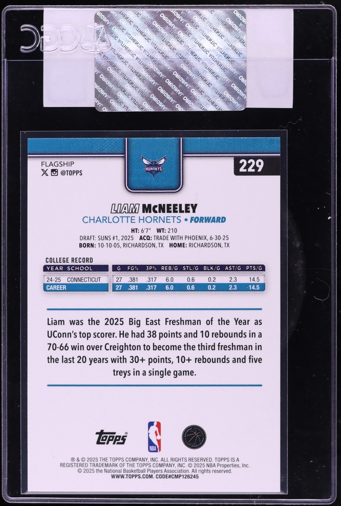 2025 Topps Team Color Border Liam McNeeley ROOKIE #229 CGC AUTH