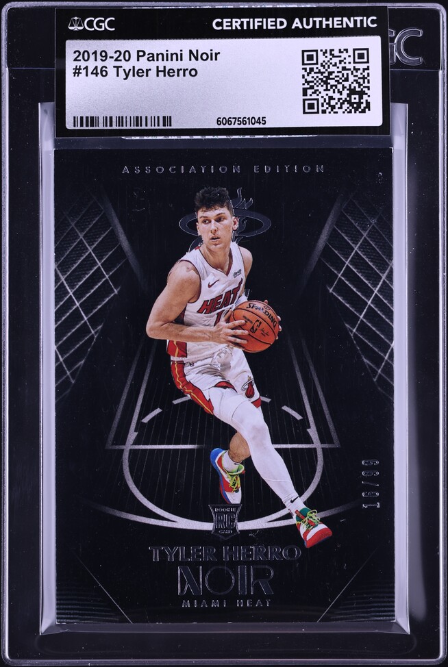2019 Select Neon Orange Pulsar Tyler Herro ROOKIE RC AUTO /35 #RS