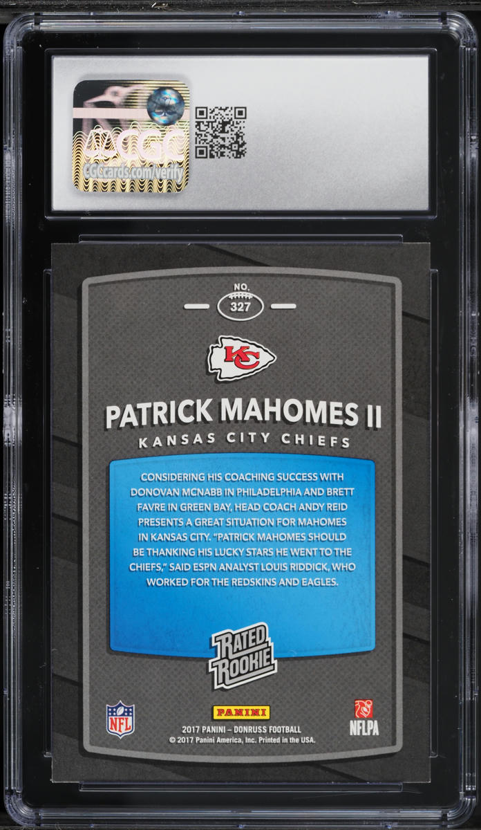 2017 Donruss Football Patrick Mahomes II ROOKIE #327 CGC 8.5 NM-MT+