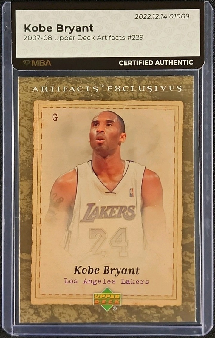 2007 UD Chronology Timeless Memories Gold Kobe Bryant AUTO