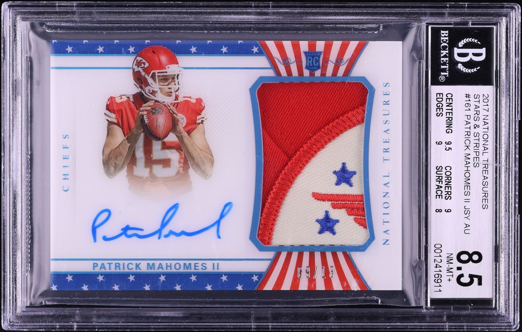 2017 National Treasures Stars Stripes Patrick Mahomes RC PATCH AUTO /13 BGS 8.5