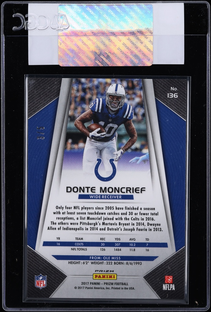 2017 Panini Prizm Gold Vinyl Donte Moncrief /5 #136 CGC AUTH - Photo 2