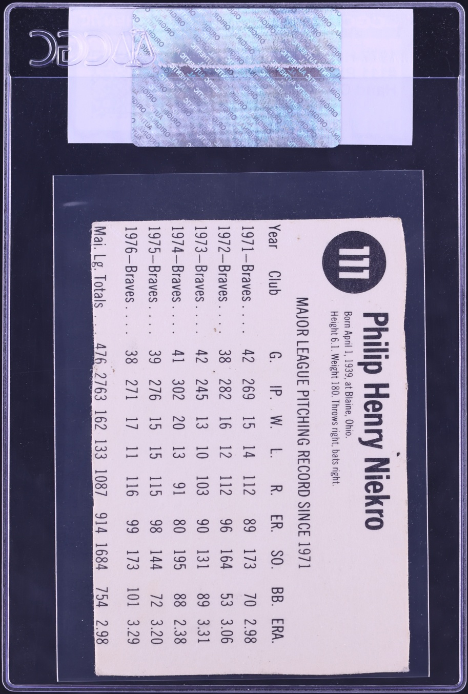 1977 Hostess Phil Niekro HAND CUT #111 CGC AUTH