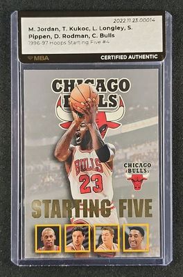 1996 Topps Chrome 72 Wins Chicago Bulls w/ Michael Jordan #72 PSA