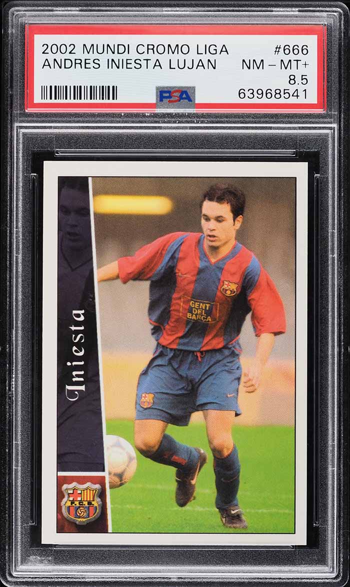 2002 Mundi Cromo Liga Andres Iniesta Lujan ROOKIE #666 PSA 8.5 NM-MT+