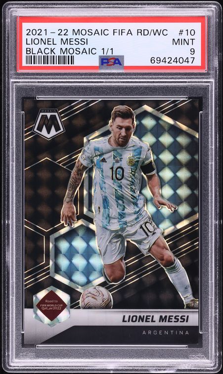 2021 Panini Mosaic FIFA Road To World Cup Black Prizm Lionel Messi 1/1 #10 PSA 9