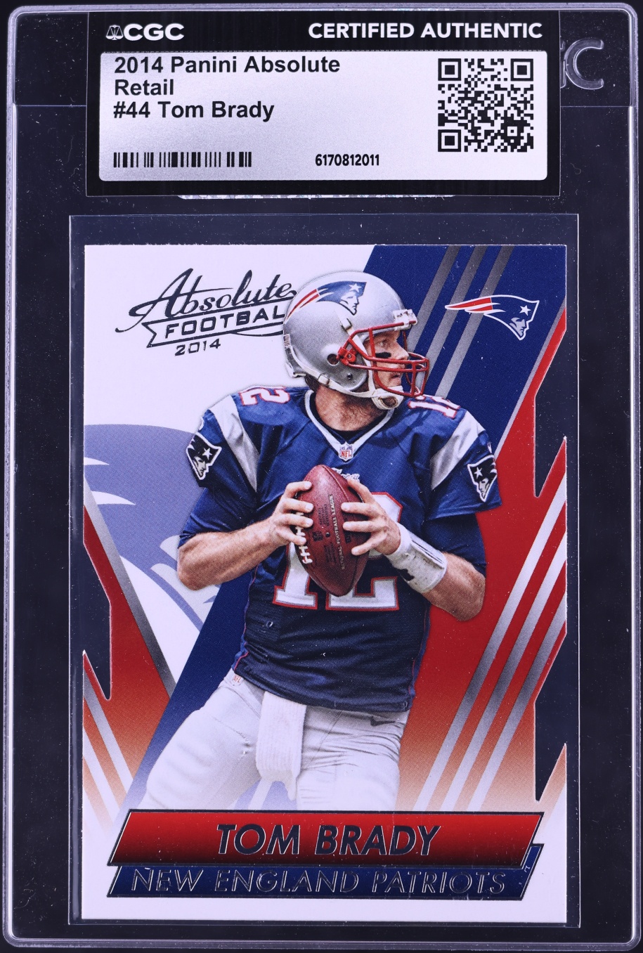 2014 Absolute Retail Tom Brady #44 CGC AUTH
