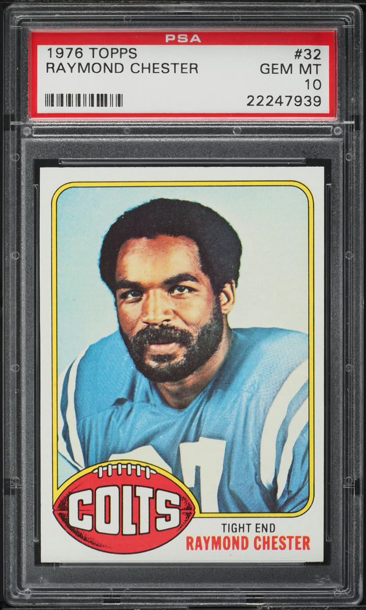 1976 Topps Football Raymond Chester #32 PSA 10 GEM MINT