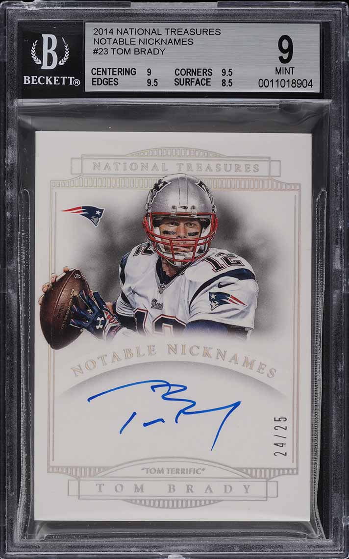 2000 Pacific Football Tom Brady ROOKIE #403 PSA 8 NM-MT on