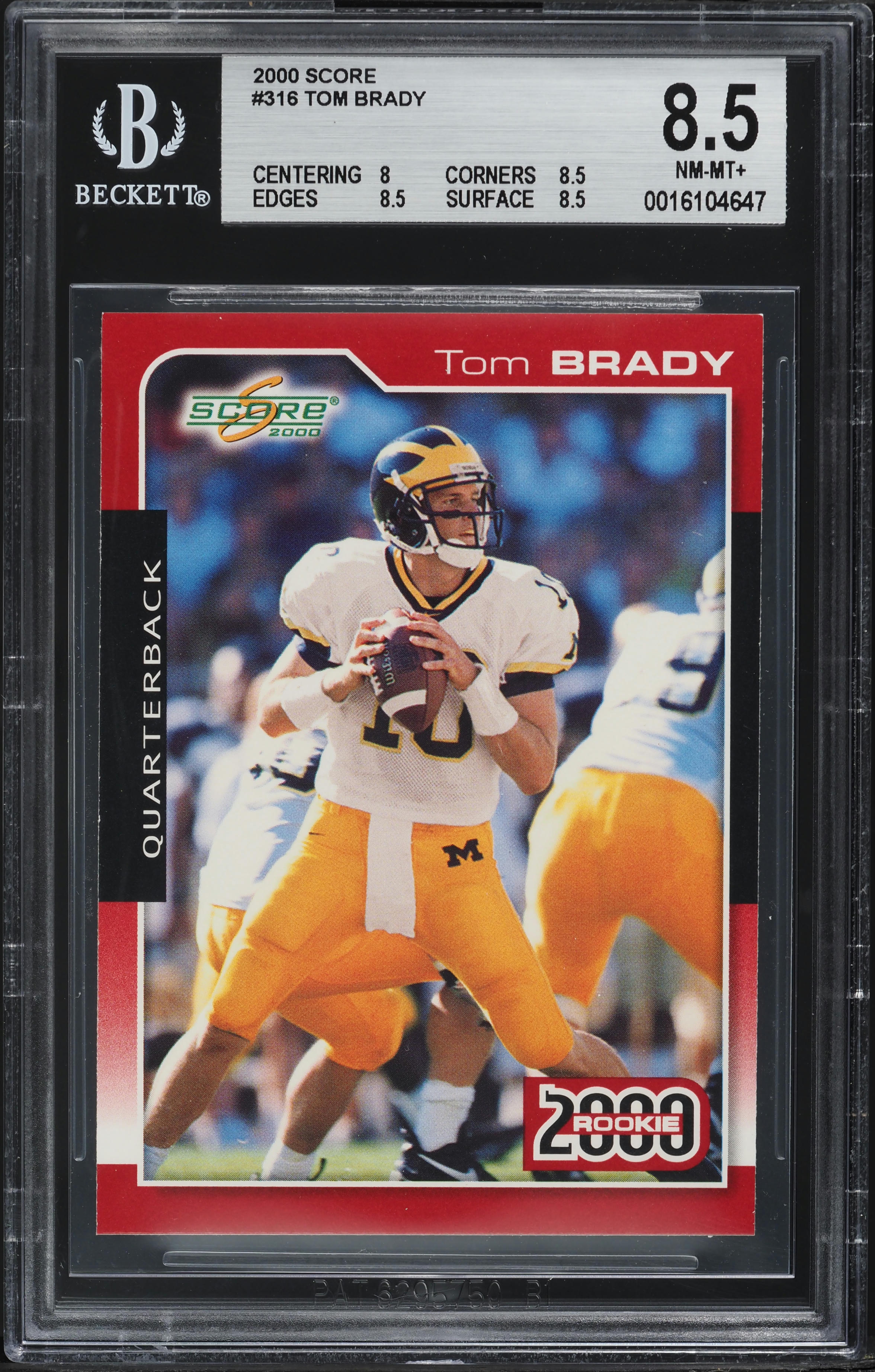 2000 Score Football Tom Brady ROOKIE #316 BGS 8.5 NM-MT+