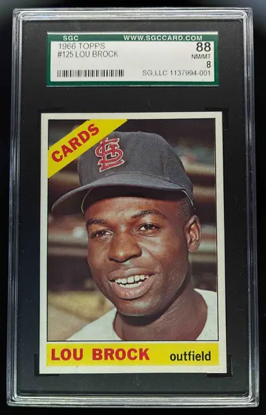 1966 Topps #125 Lou Brock SGC 8