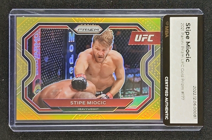 2021 Panini Prizm UFC Gold Prizms Stipe Miocic /10 #177 MBA AUTH