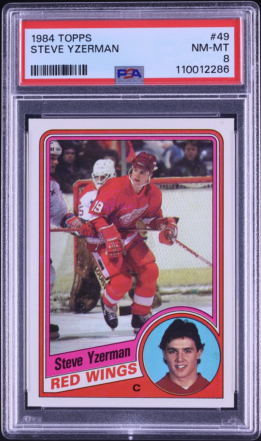 1984 Topps Hockey Steve Yzerman ROOKIE #49 PSA 8 NM-MT
