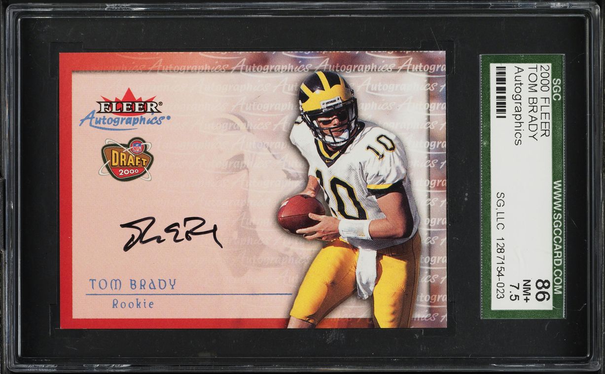 2000 Fleer Autographics Tom Brady ROOKIE AUTO SGC 7.5 NRMT+