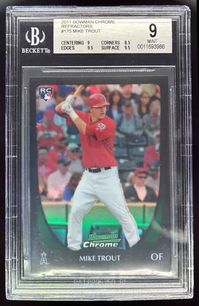 2011 Bowman Chrome Refractors #175 Mike Trout RC BGS 9