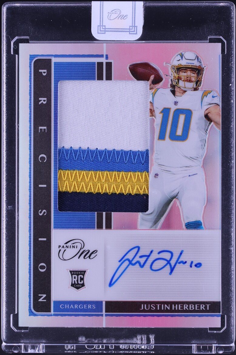 2020 Panini One Precision Justin Herbert ROOKIE PATCH AUTO /25 #303