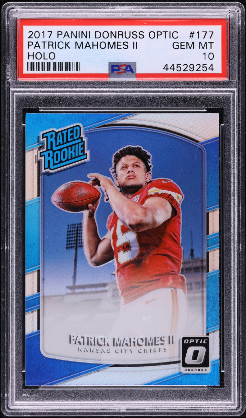2017 Donruss Optic Holo Patrick Mahomes II ROOKIE #177 PSA 10 GEM MINT