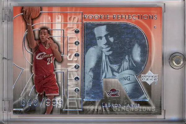 2003-04 Upper Deck Triple Dimensions #132 LeBron James RC /999
