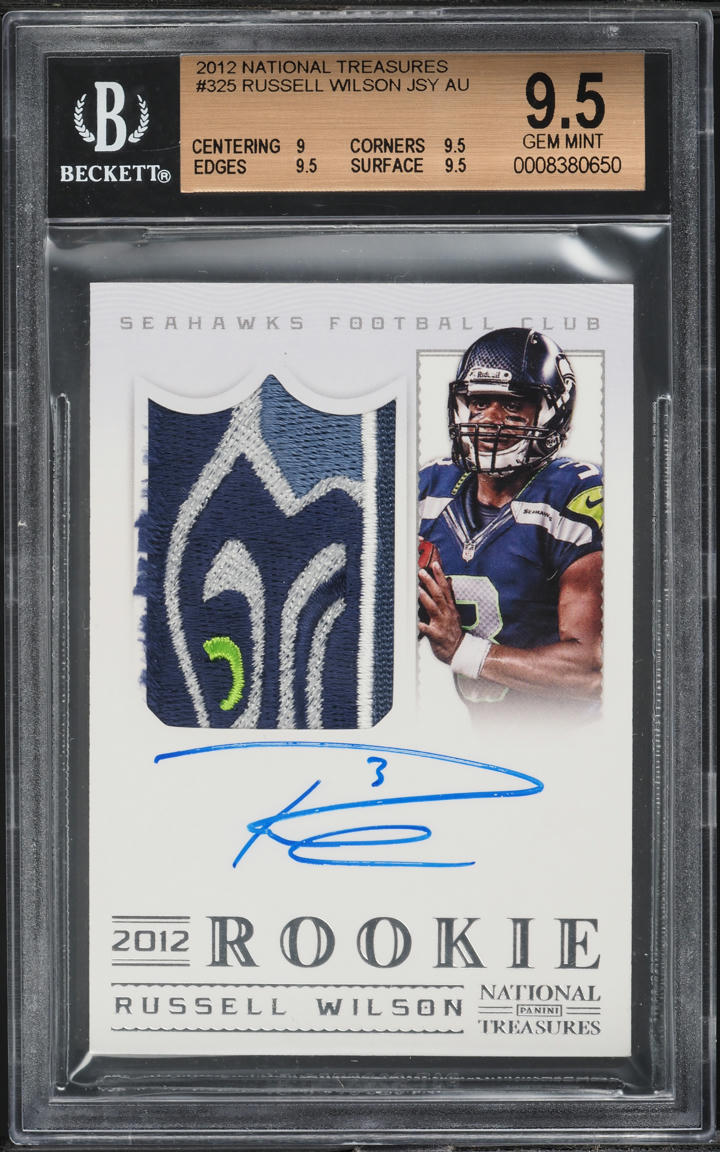 2012 National Treasures Russell Wilson ROOKIE PATCH AUTO /99 #325 BGS 9.5 GEM