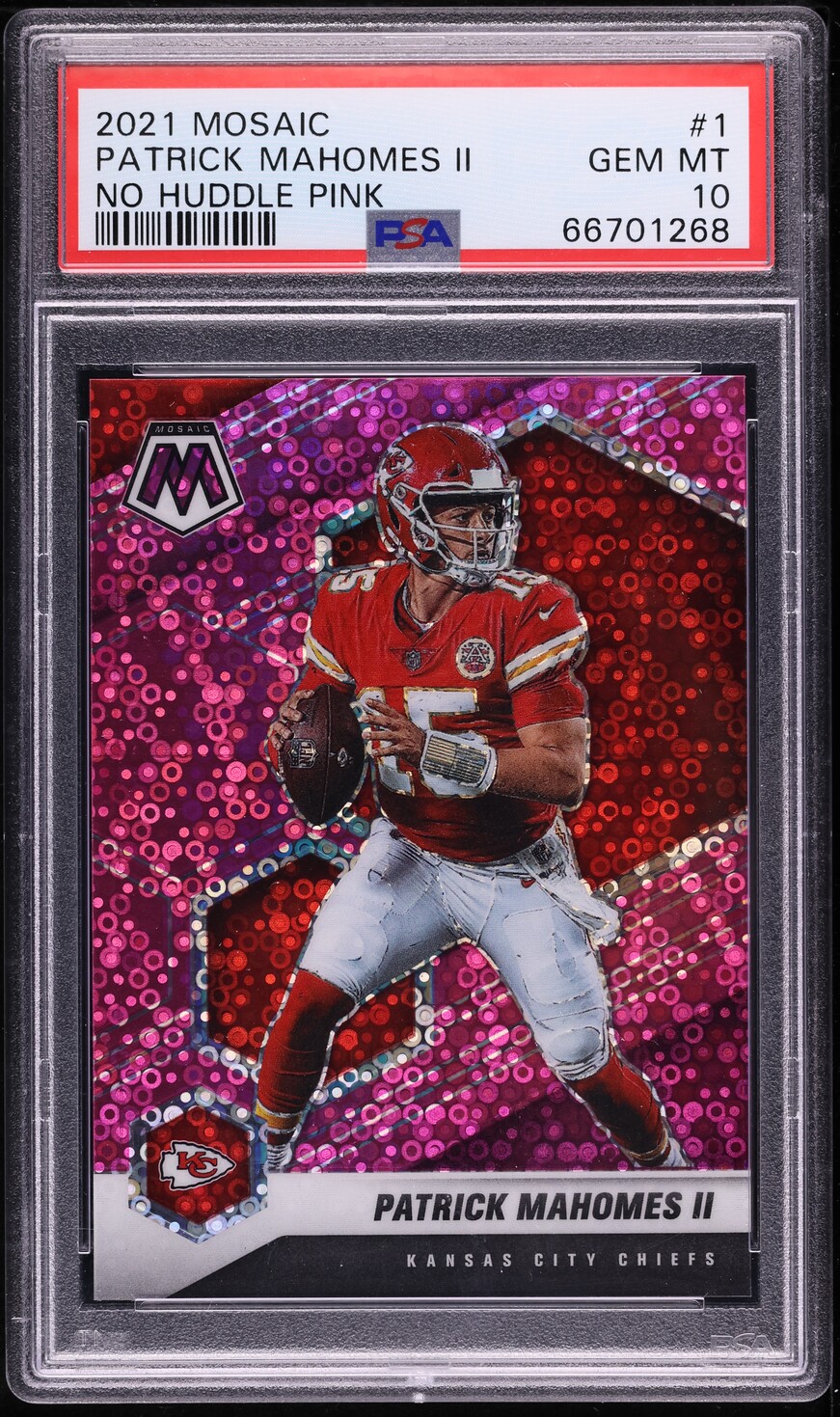 2021 Panini Mosaic No Huddle Pink Patrick Mahomes II /20 #1 PSA 10 GEM MINT