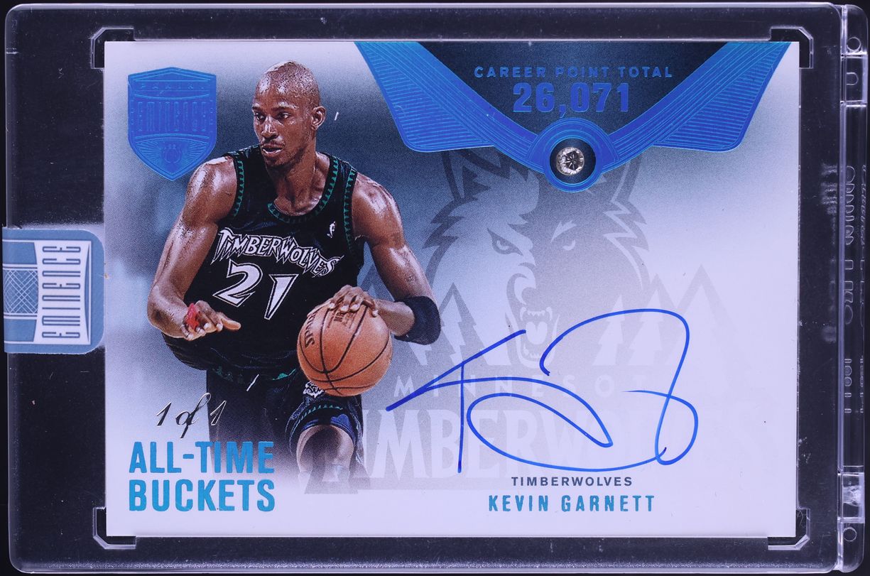 Kevin Garnett 2024 Panini Eminence #5 NBA 75th Team Autographs 