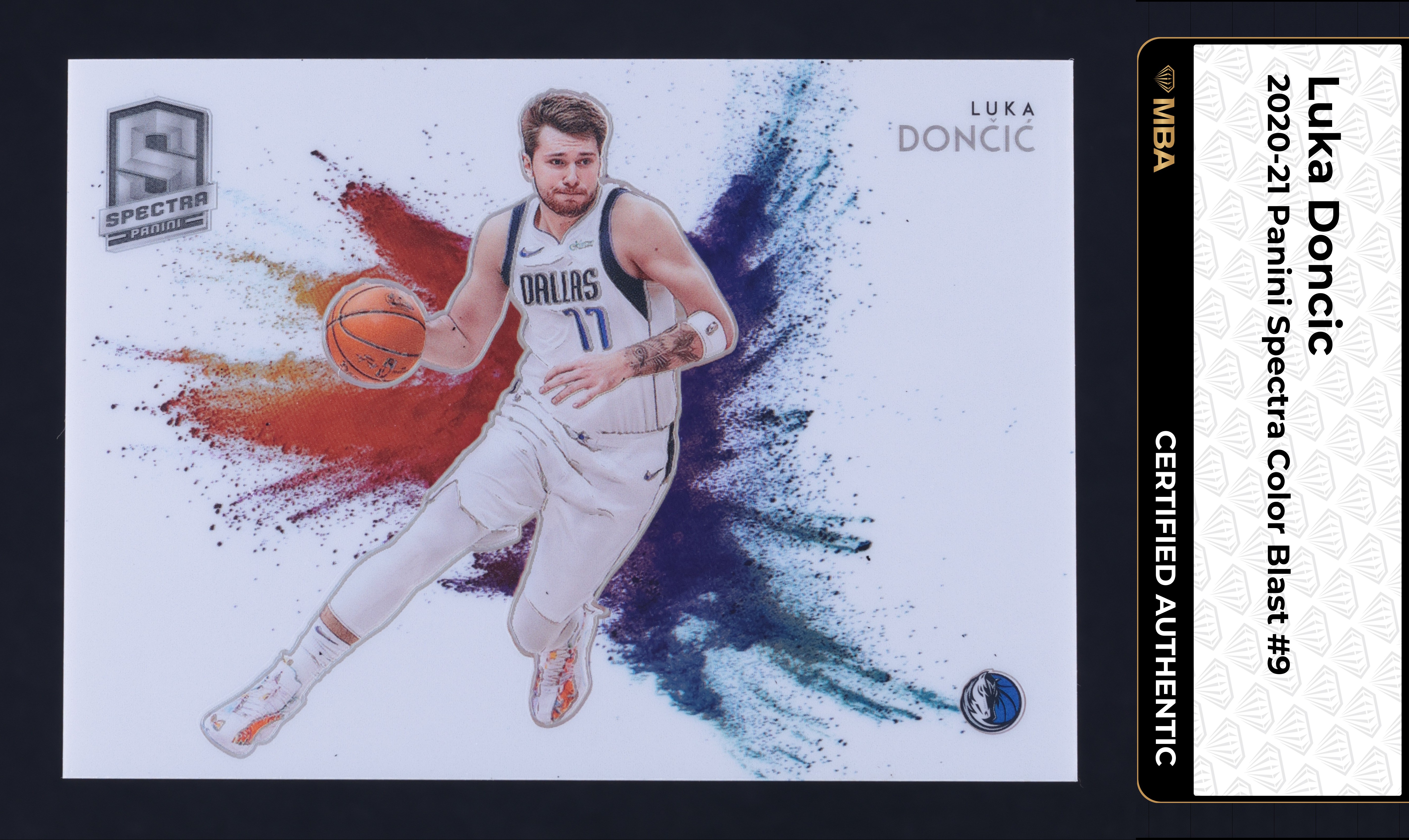 2020 Panini Spectra Color Blast Luka Doncic #9 MBA AUTH