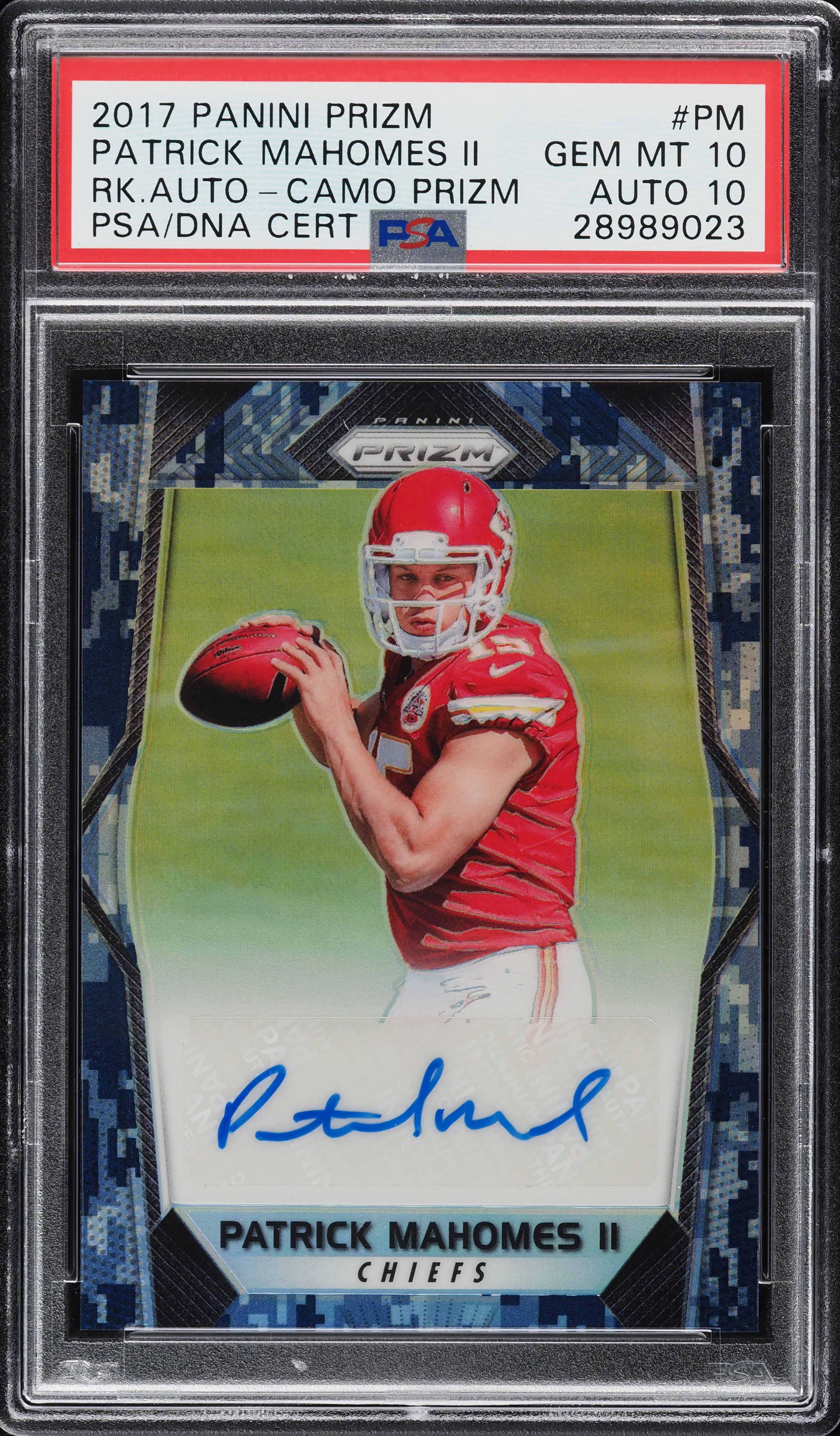 Patrick Mahomes II 2017 Prizm #RA-PM Rookie Autographs - Camo /25 Price ...