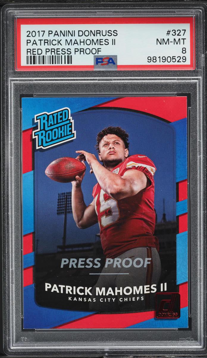 2017 Donruss Press Proof Red Patrick Mahomes II ROOKIE #327 PSA 8 NM-MT