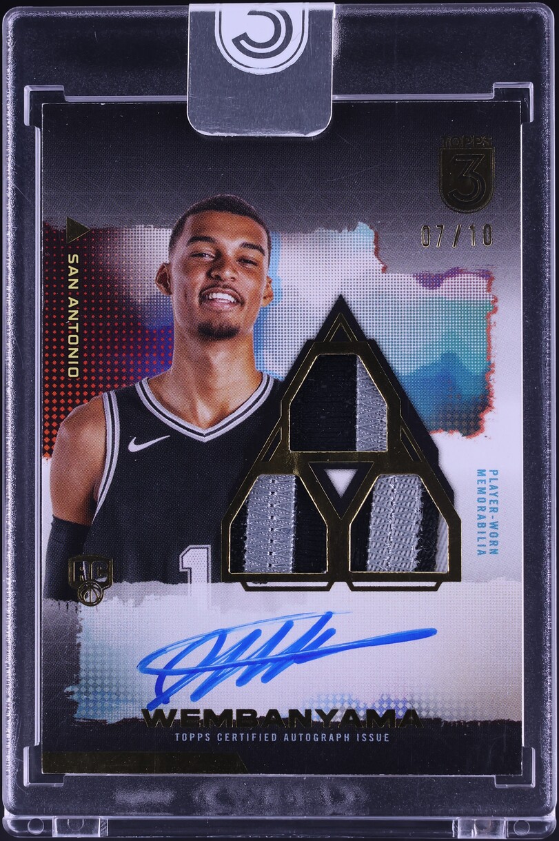 2023 Topps Three Vertical Gold Victor Wembanyama ROOKIE PATCH AUTO /10 #101