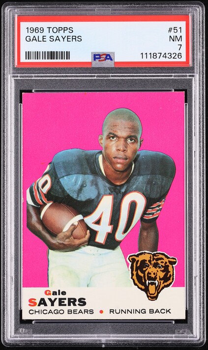1969 Topps Football Gale Sayers #51 PSA 7 NRMT