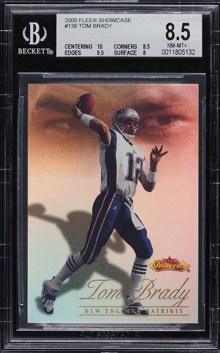 2000 Fleer Showcase Tom Brady ROOKIE /2000 #136 BGS 8.5 NM-MT+