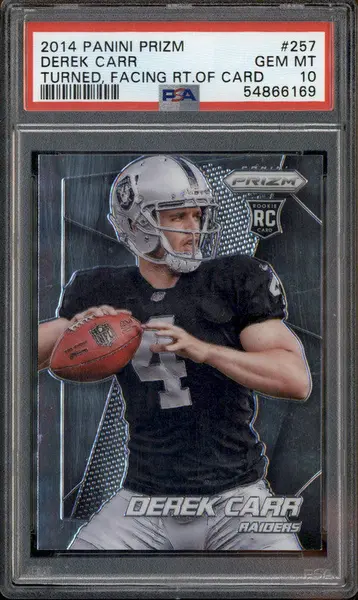 2014 Panini Prizm #257 Derek Carr Facing Right RC Rookie PSA 10